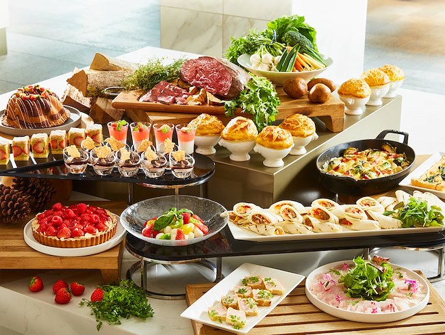 "Winter Harmony buffet" -Lunch & Saturday Dinner -  